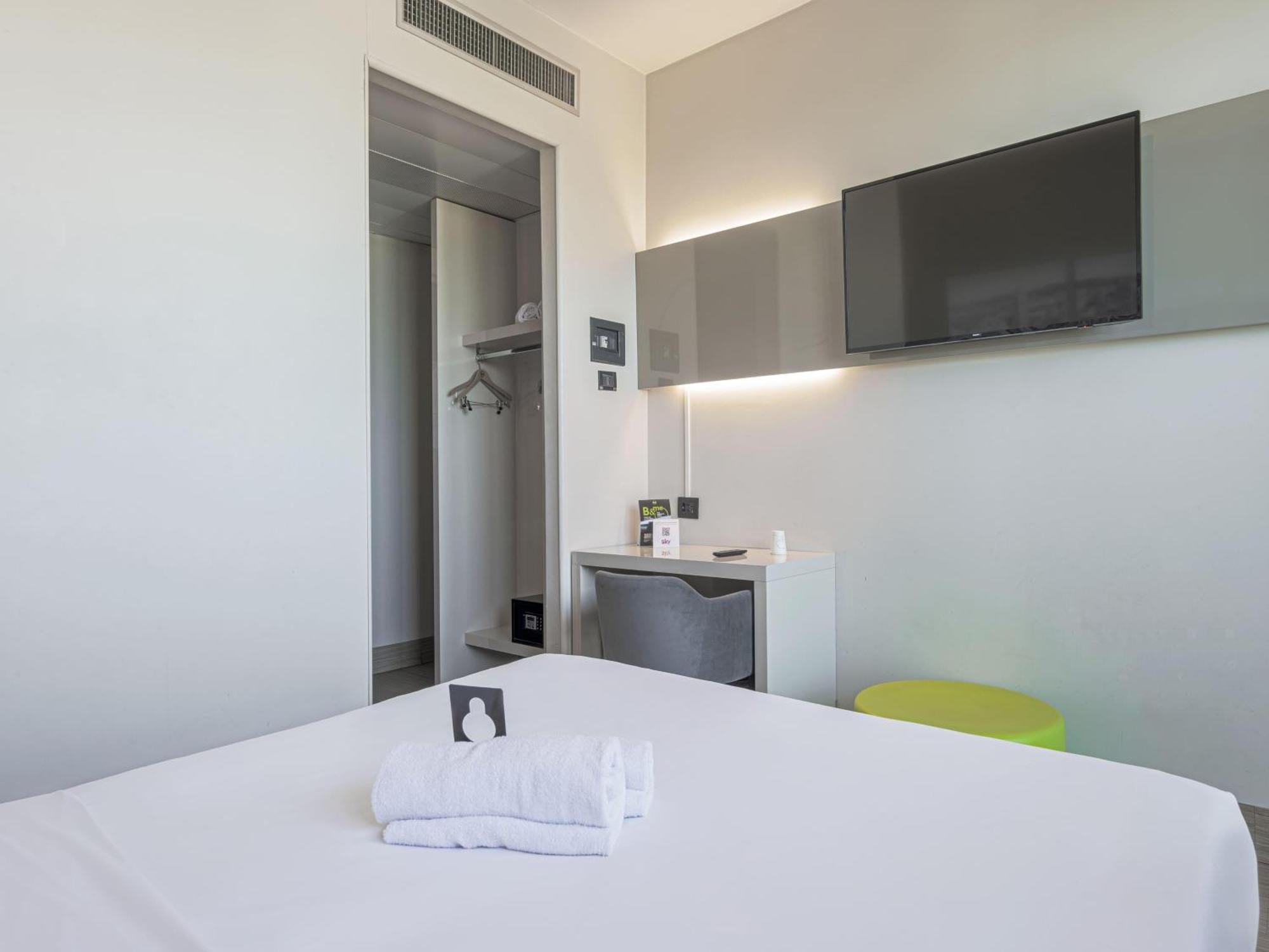 B&B Hotel Bologna Castel Maggiore Exterior foto
